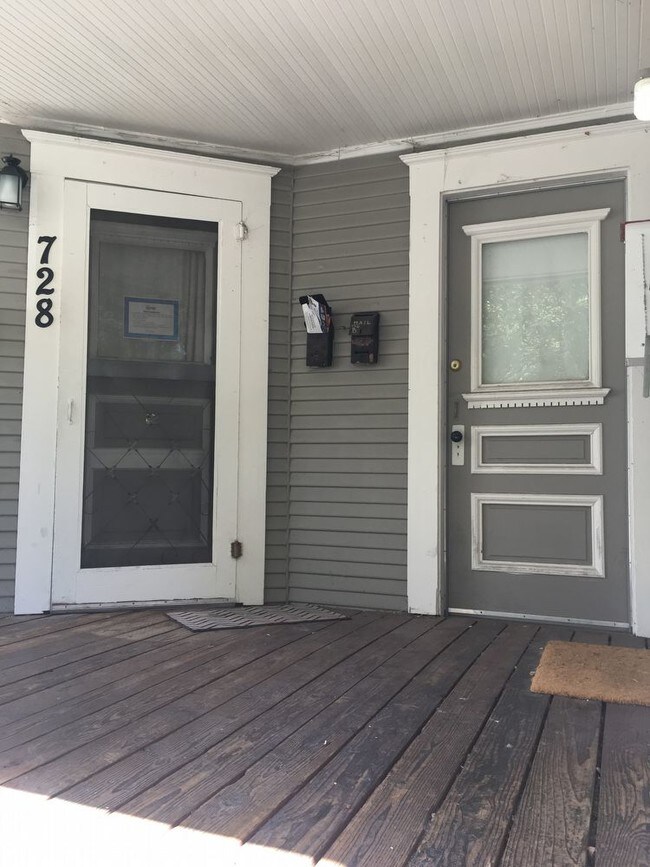 Foto del edificio - 728 Morgan St