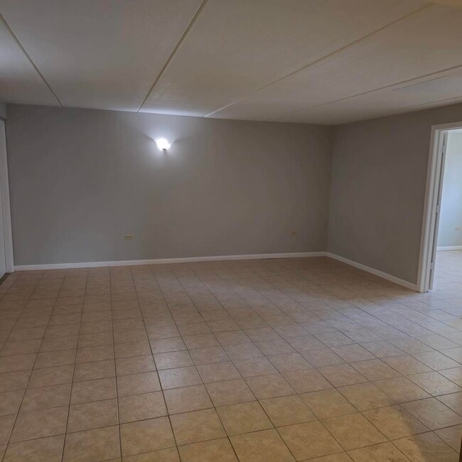 Building Photo - 8141 W 84th Pl