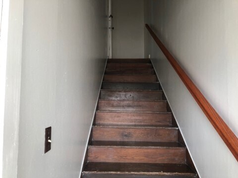 Foto del edificio - 317 N Grand Ave