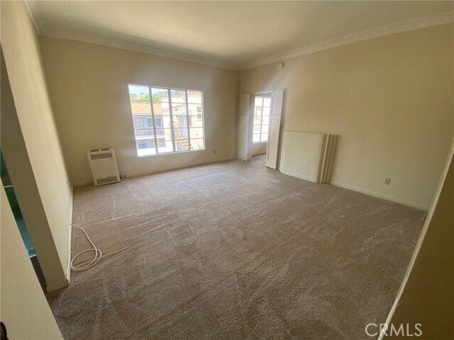 Foto del edificio - 8262 Norton Ave