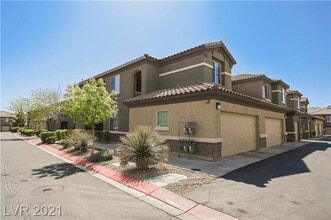 Building Photo - 6868 Sky Pointe Dr