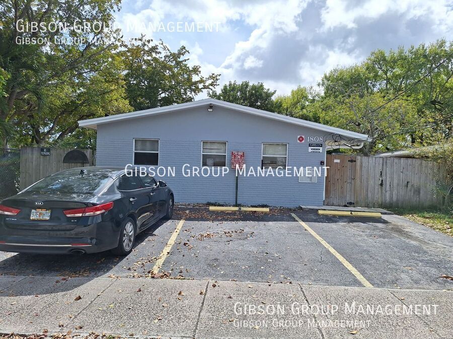 Photo - 1808 SW 11th Court-2