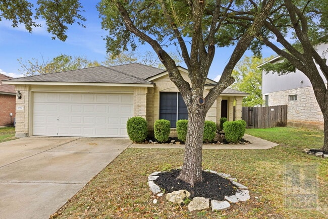 Foto del edificio - 17710 Limpia Creek Dr