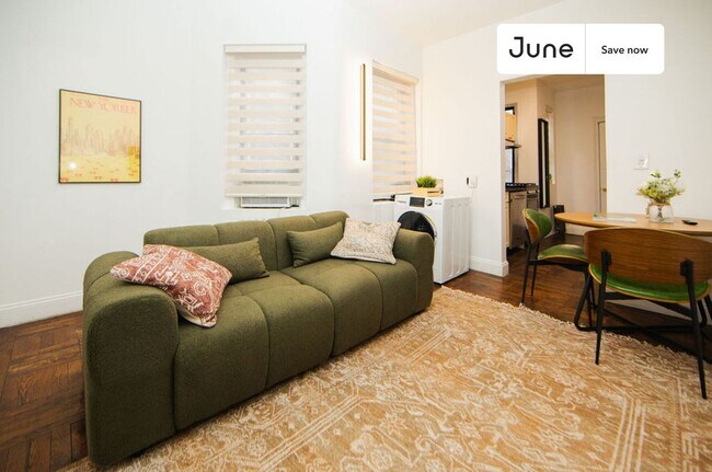 Foto del edificio - 715 E 5th St