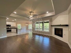 Building Photo - 18 Olmsted Cir