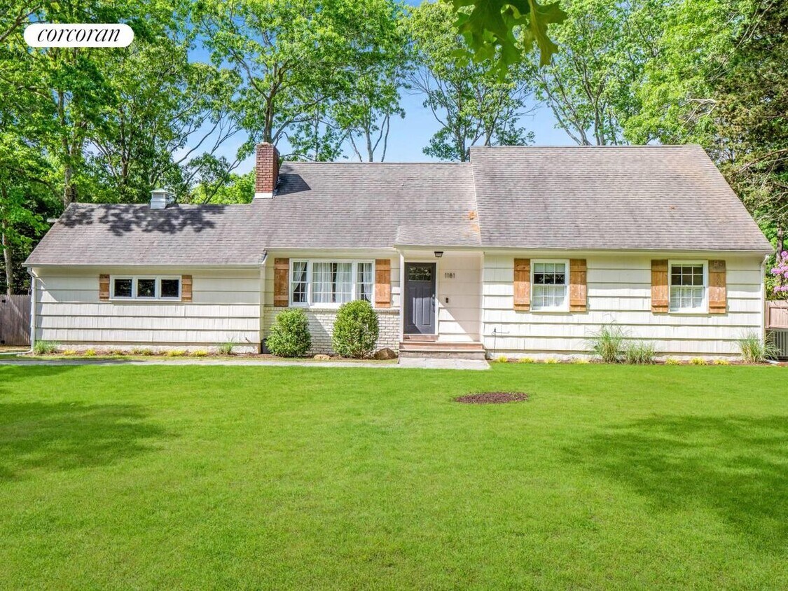 1181 Springs Fireplace Rd, East Hampton, NY 11937 House Rental in