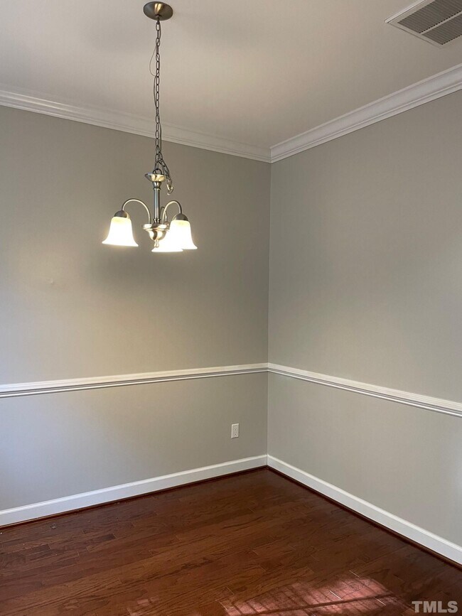 Building Photo - 138 Florians Dr