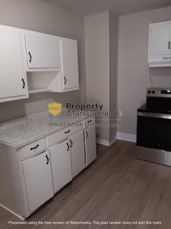 Foto del edificio - 1422 S Richland St