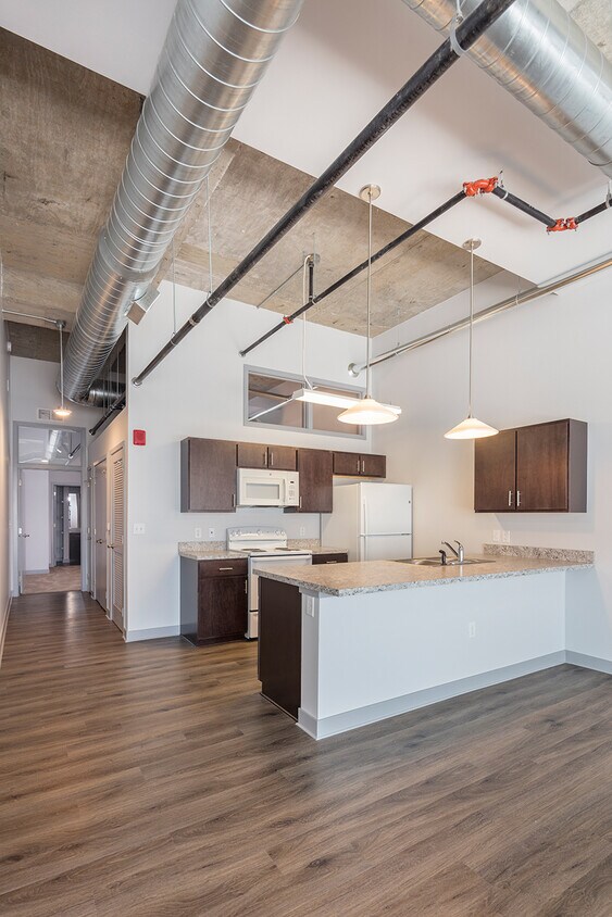 Unidad tipo loft - Century Towers Apartments
