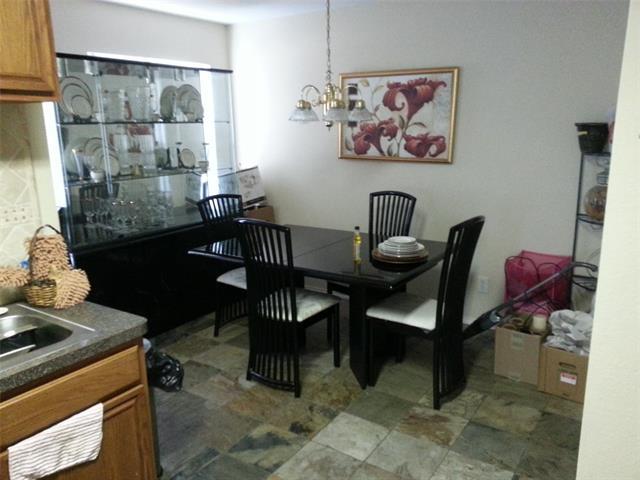 Building Photo - 302 Ohara