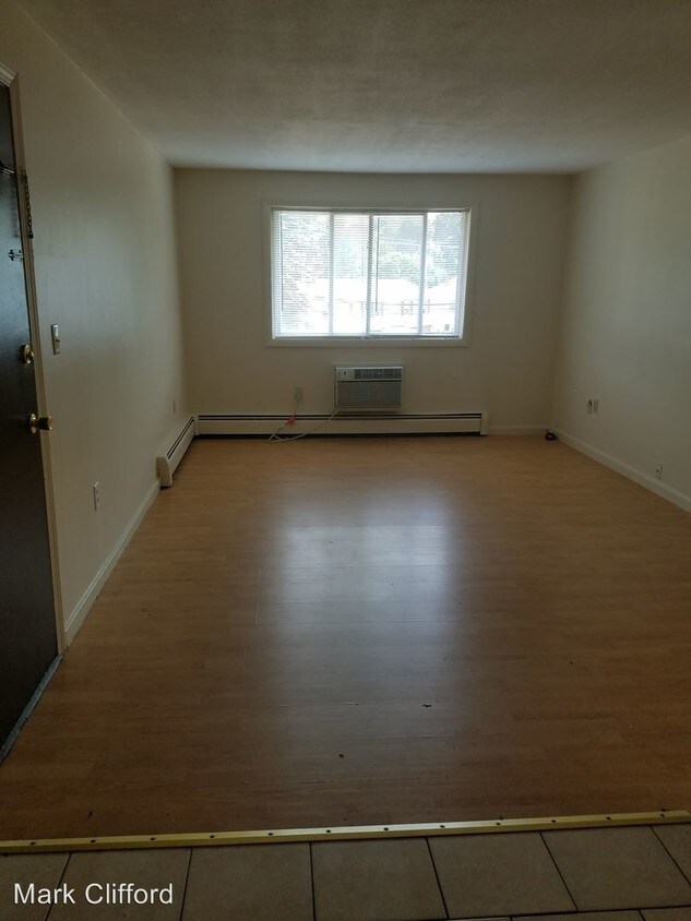 Building Photo - 148 Willard St
