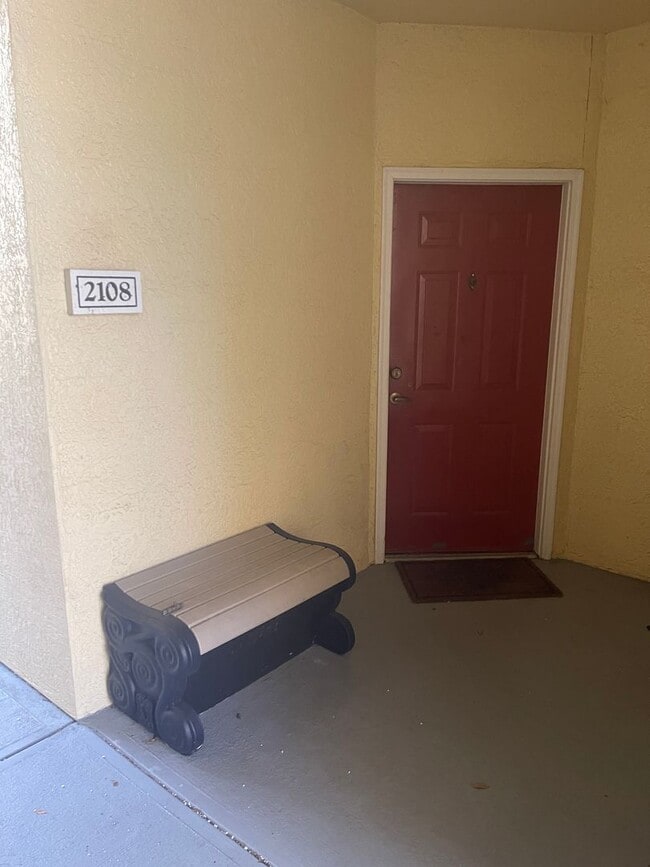 Foto del edificio - 1100 Lake Shadow Cir