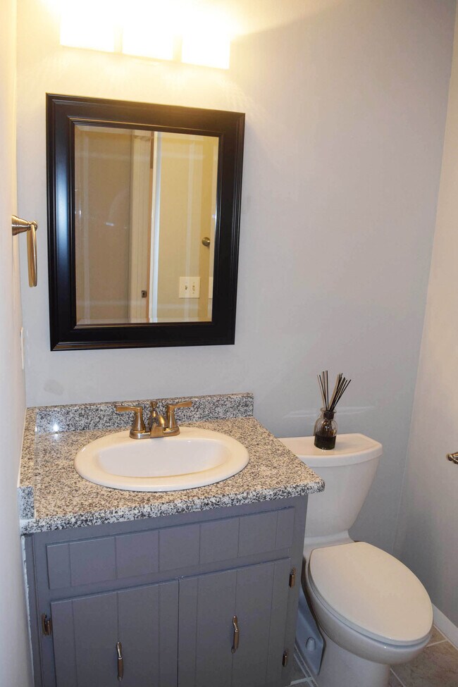 Foto del edificio - 951 Bresslyn Rd