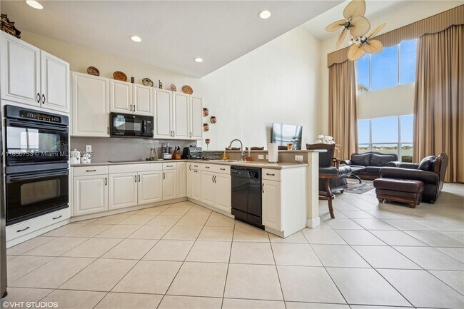 Foto del edificio - 4954 SW 186th Way
