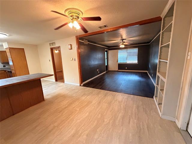 Foto del edificio - 1416 Norwood Dr