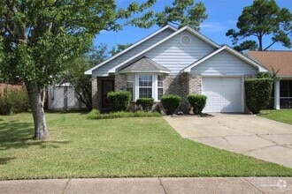 Building Photo - 1407 Sterling Point Dr