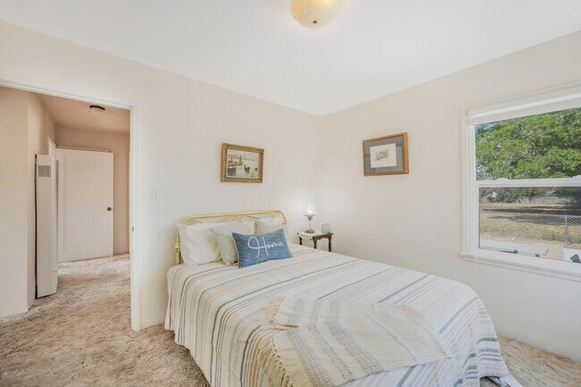 Foto del edificio - 4807 Foxenwood Ln