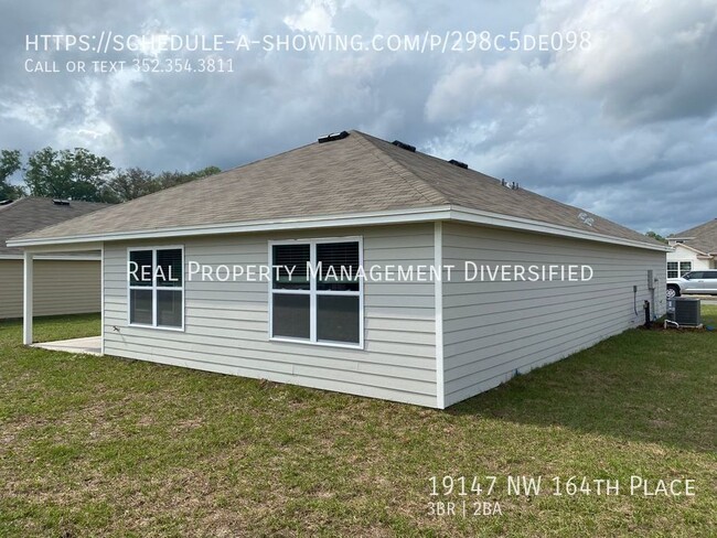 Building Photo - Desirable Oak Ridge Subdivision 3/2/2
