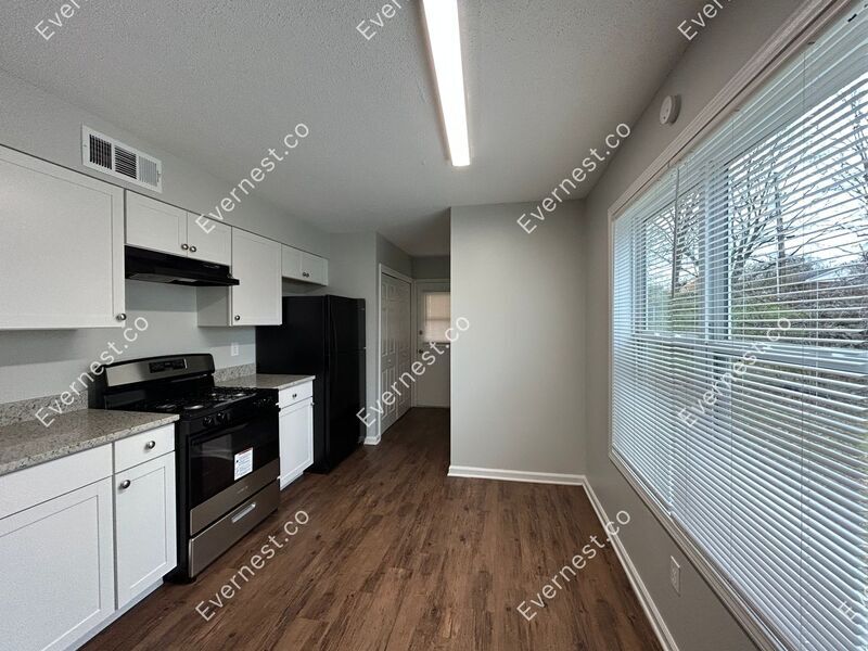 Primary Photo - 1777 Crosswood Cove E