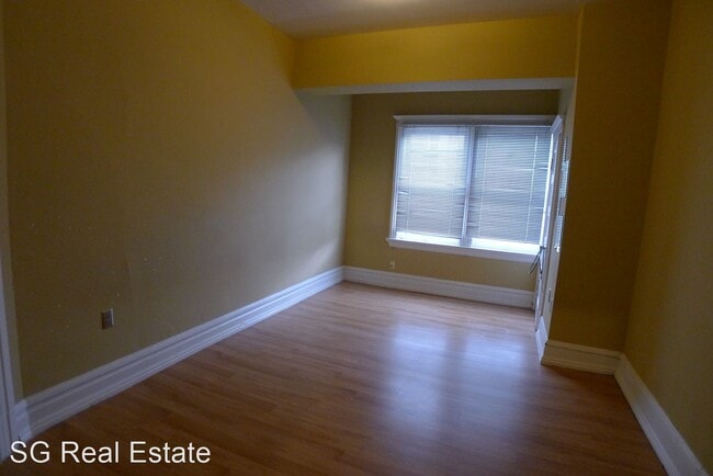 Building Photo - 2122 Dwight Way