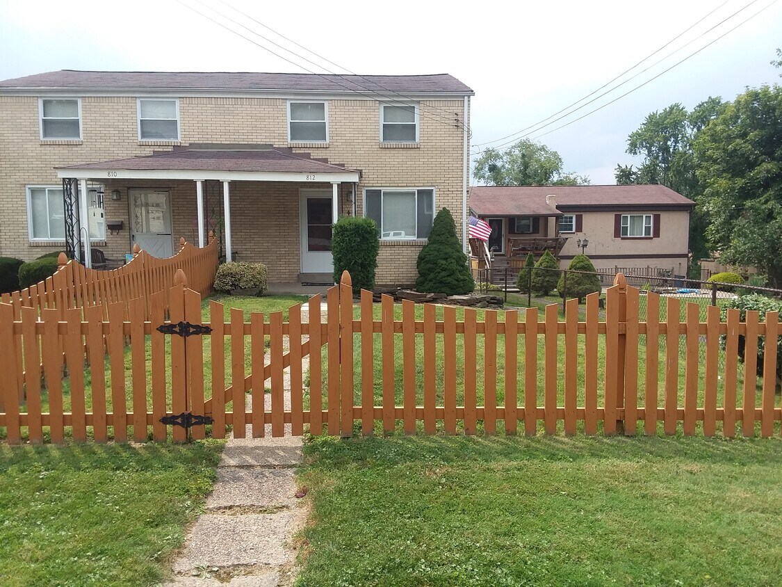 812 5th St, Verona, PA 15147 Townhome Rentals in Verona PA