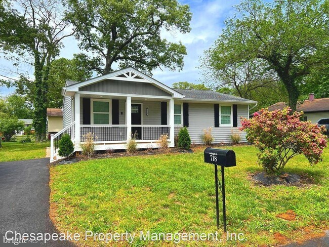 Foto del edificio - 3 br, 2 bath House - 718 213th Street