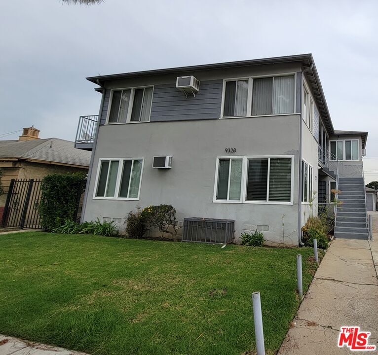 9328 Crenshaw Blvd, Inglewood, CA 90305 Apartment for Rent in
