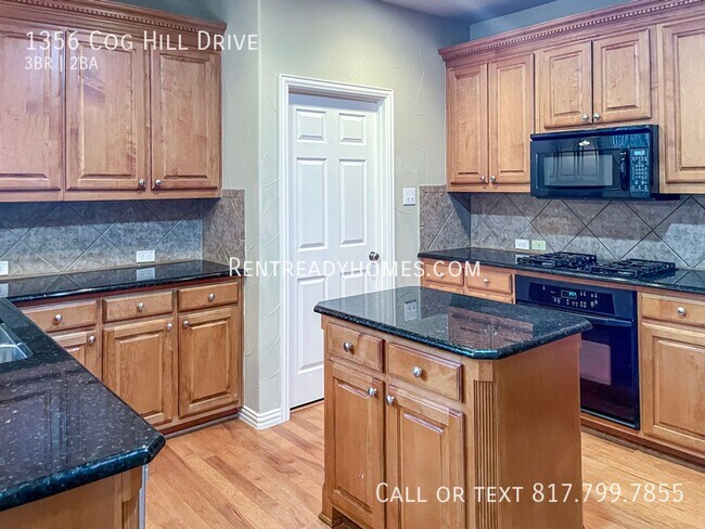 Foto del edificio - 1356 Cog Hill Dr