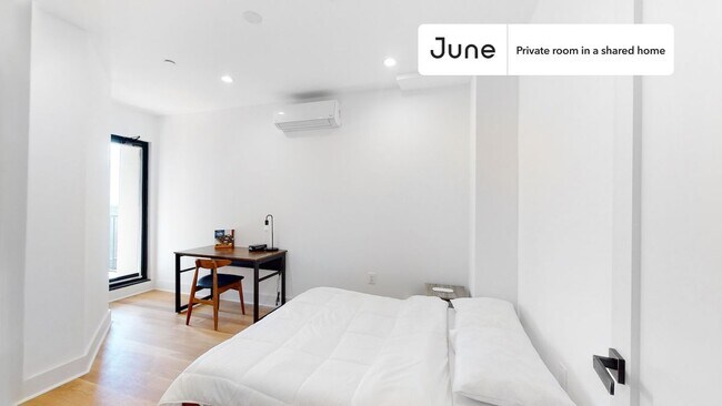 Foto del edificio - Cozy Private ROOM in Crown Heights