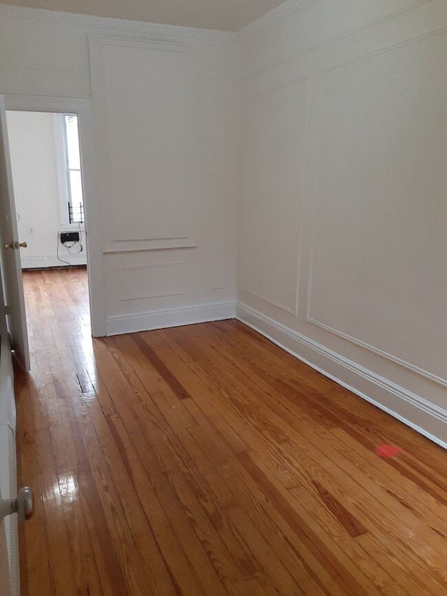 Building Photo - 61-05 55th St