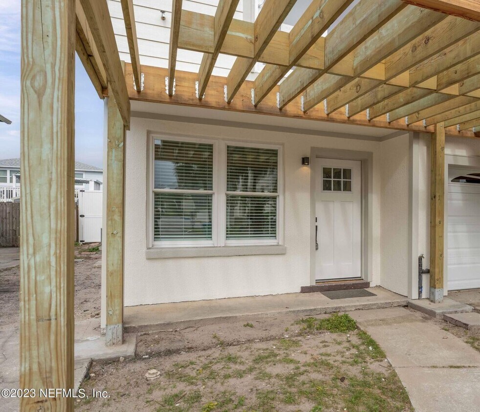 114 Hopkins St, Neptune Beach, FL 32266 Townhome Rentals in Neptune