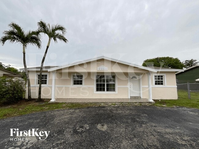 Building Photo - 2940 NW 191st St
