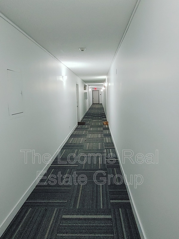Building Photo - 9329 104 Ave NW