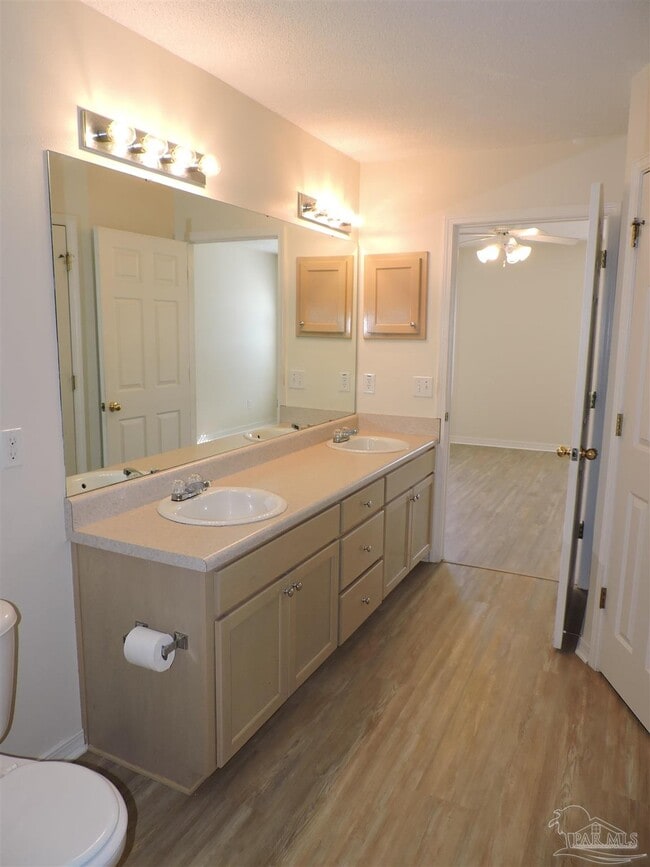 Foto del edificio - 6837 Fort Deposit Dr