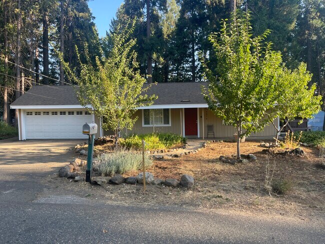 Foto del edificio - 6876 Ridgeway Dr