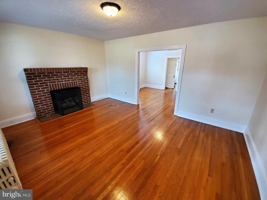 Foto principal - 508 Wilson Pl
