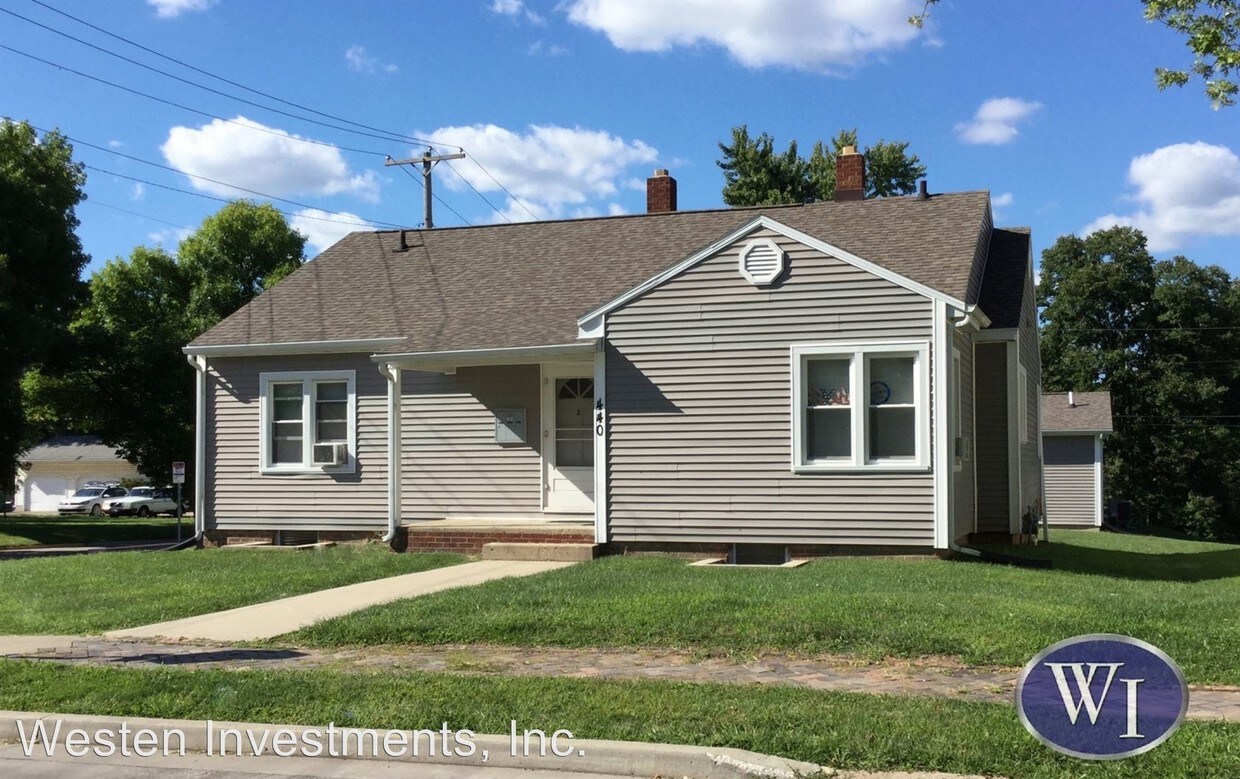 Foto principal - 1 br, 1 bath Room For Rent - 440 W Murray St