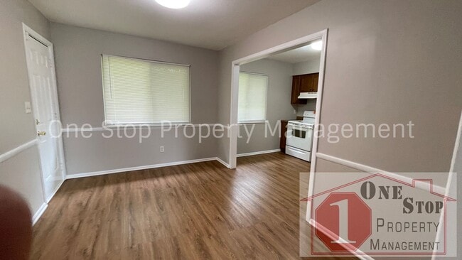 Building Photo - Beautiful 2 Bedroom 1 Bathroom in Kansas City