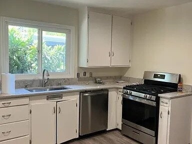 Foto del edificio - 2 bedroom, 1 bath duplex
