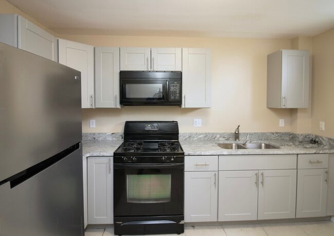 Nueva cocina - 1321 Verbena St