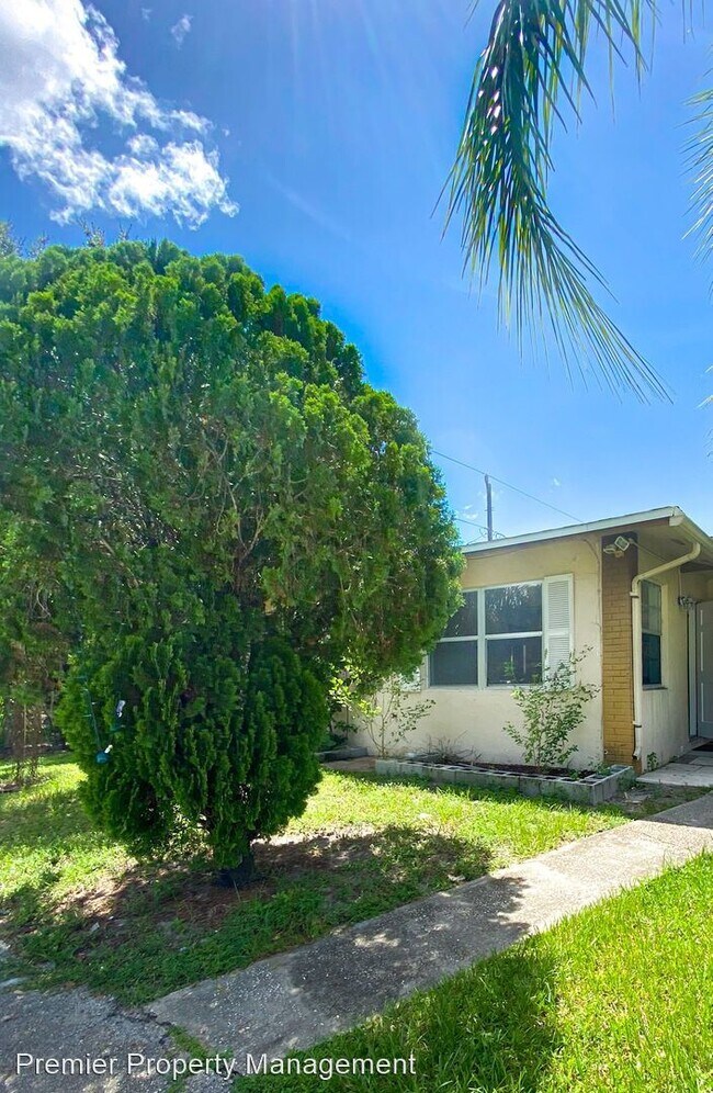 Foto del edificio - 2 br, 1 bath House - 1097 San Remo Avenue