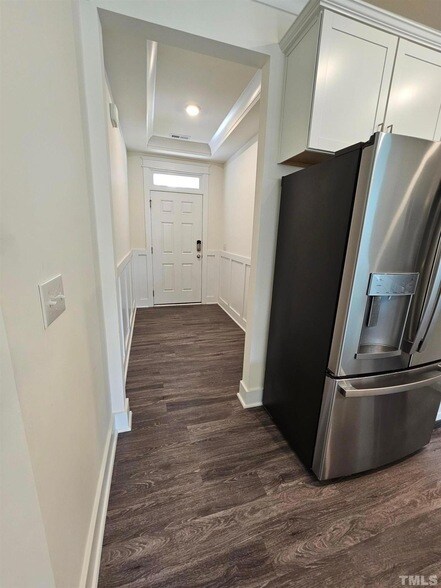 Building Photo - 1001 Heartstone Wy