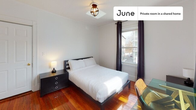 Room in Shared 6 bed/2 bath home - Room in Shared 6 bed/2 bath home