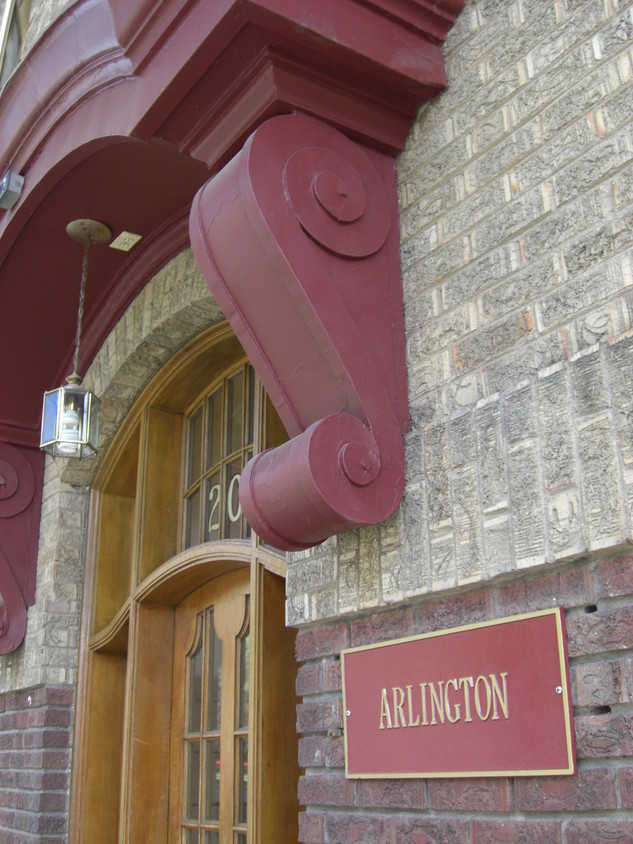 Building Photo - The Arlington Apartments