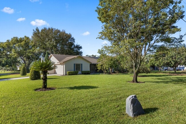 Building Photo - New Rental!