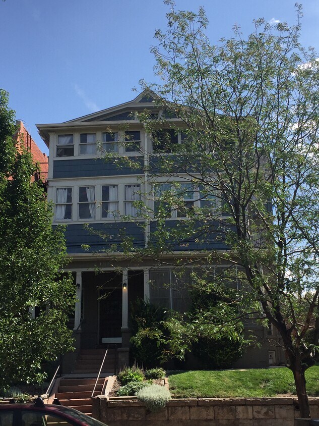 Front of Building - 1252 N. Corona St.