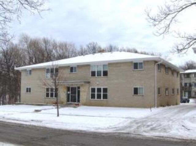 Primary Photo - 3127 W Fardale Ave