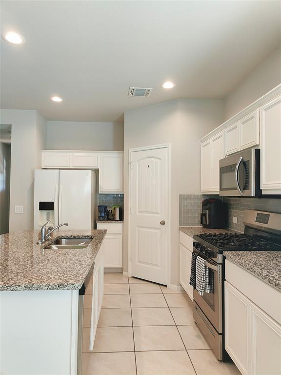Building Photo - 7116 Ranchito Dr