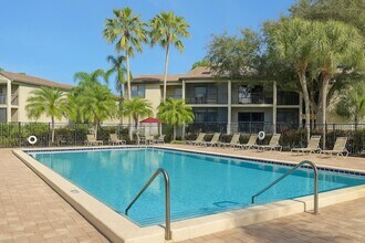 Building Photo - 209 Foxtail Dr