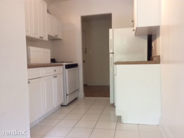 Building Photo - 1 br, 1 bath  - 3 park avenue